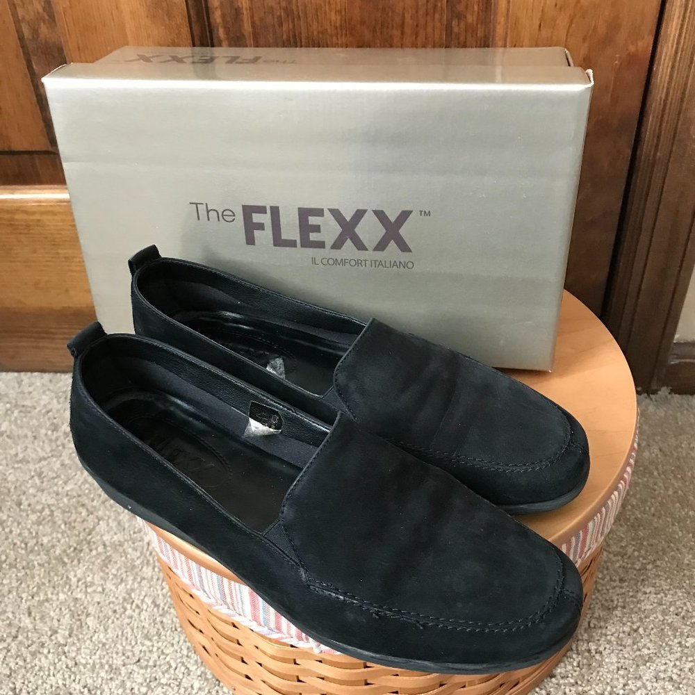 THE FLEXX Black Nubuck Leather "Run Around" Slip-On Size 9M